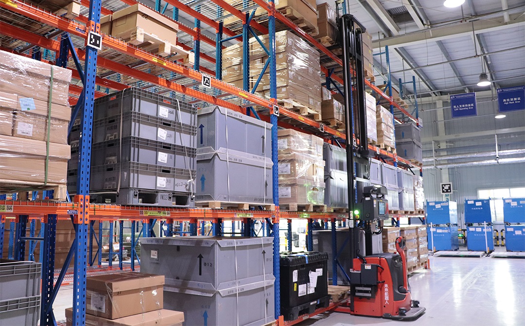 ?AGV無人叉車視覺AI賦能智慧物流，柔性智能倉儲方案引領行業變革